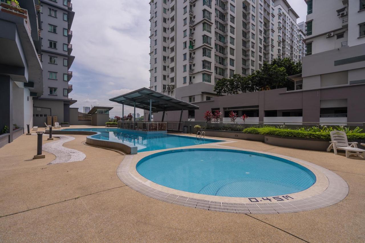 Cozy 2-Bedroom For 4 Pax With Pool - Subang Jaya Εξωτερικό φωτογραφία